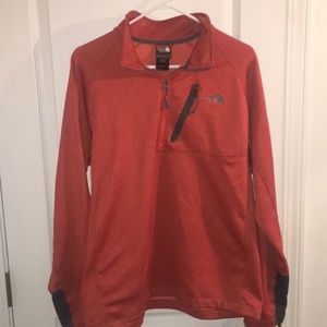 Men's North Face pullover